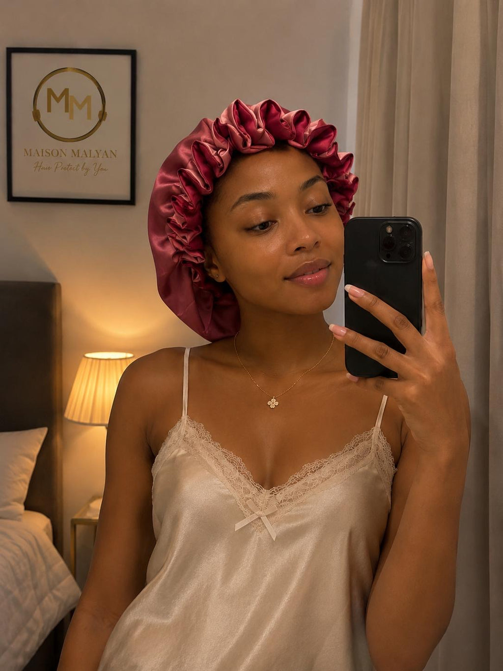 Bonnet Double Satin Réversible Maison Malyan